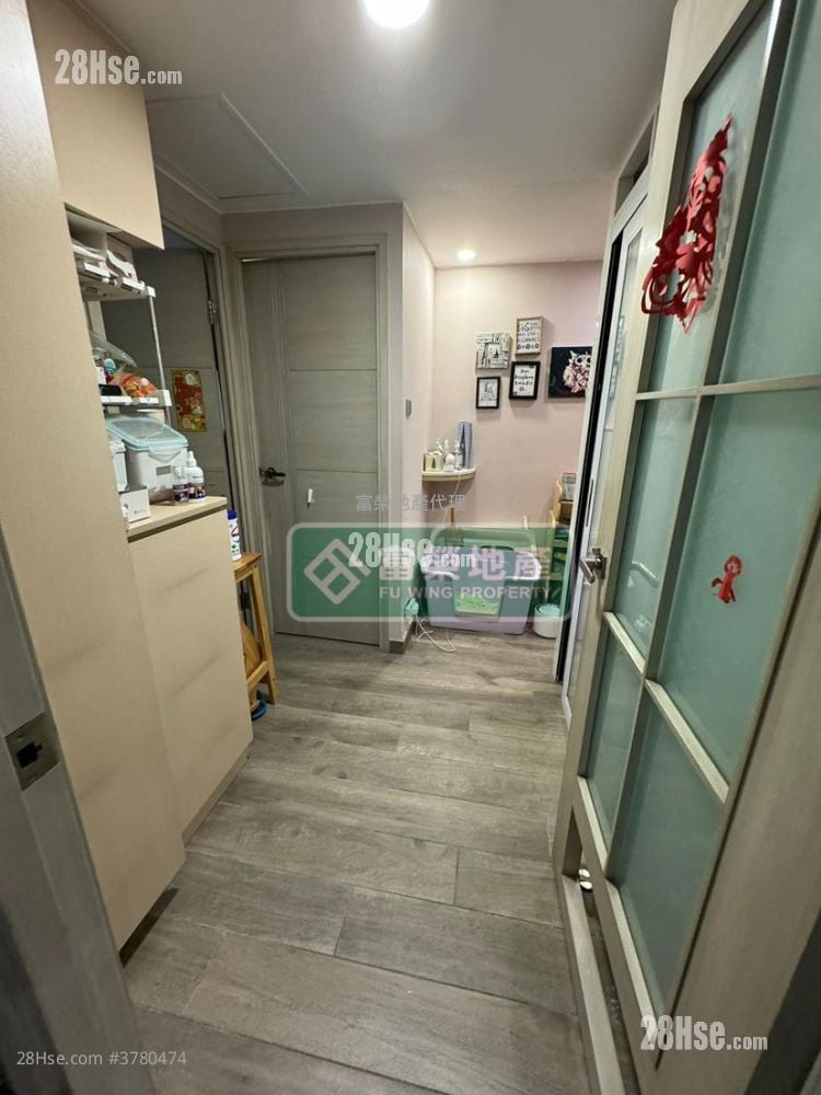 钻石楼 售盘 3 房 , 2 浴室 863 平方尺