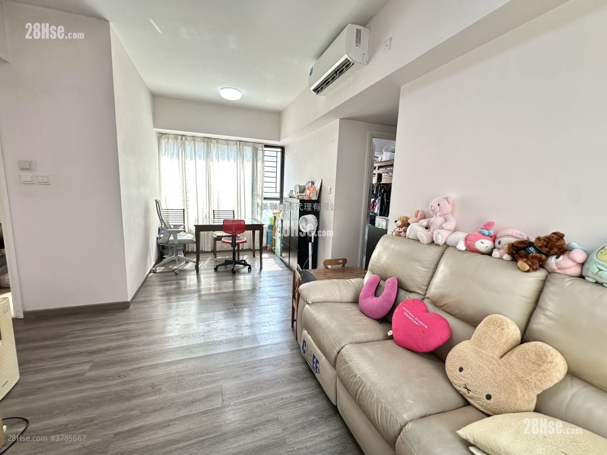 Chelsea Court Sell 4 Bedrooms 722 ft²