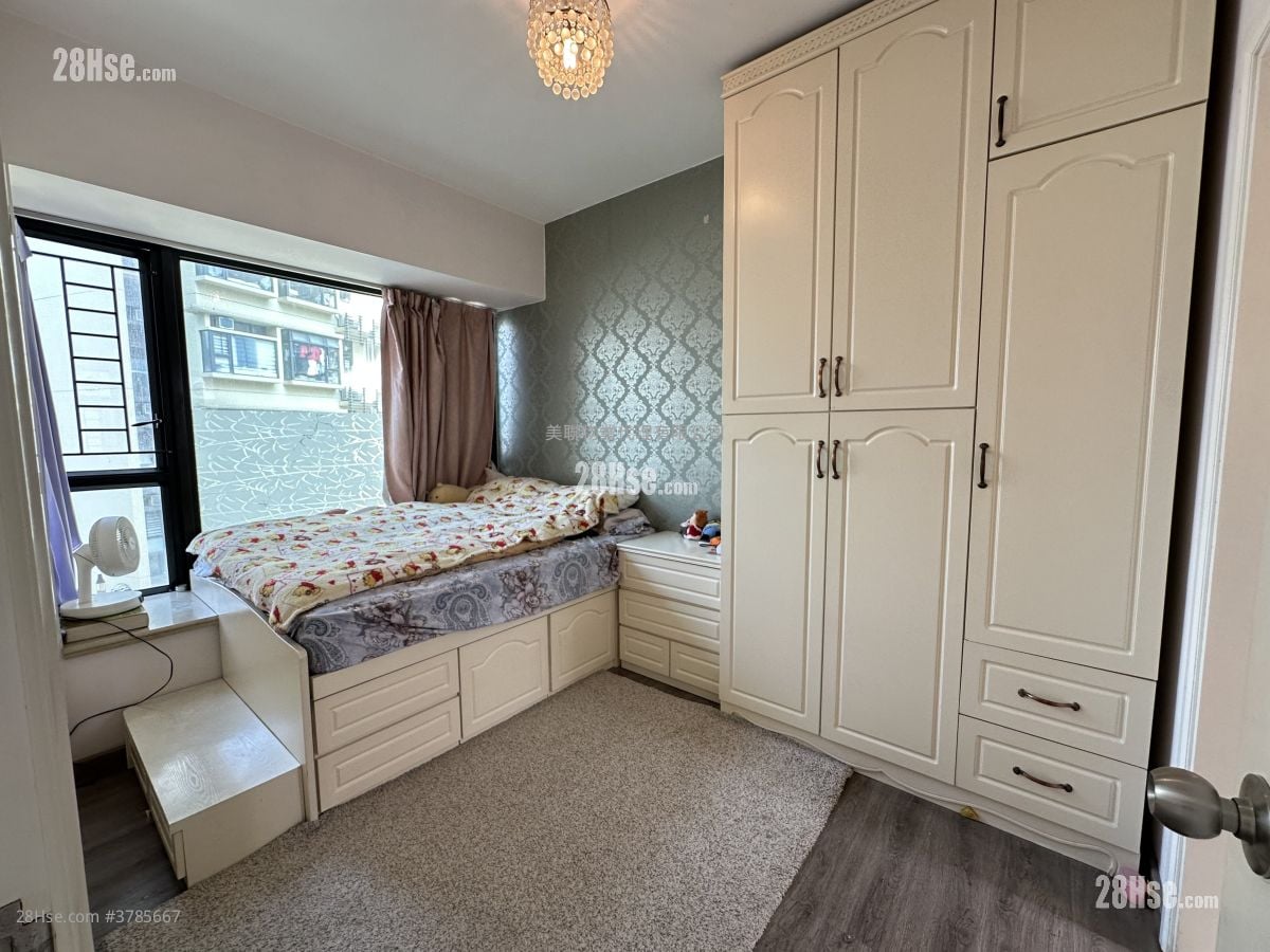 Chelsea Court Sell 4 Bedrooms 722 ft²