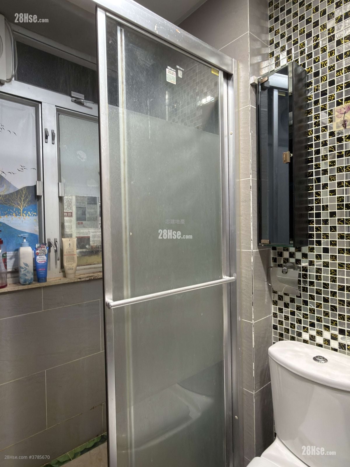 鸿福大厦 售盘 3 房 , 1 浴室 357 平方尺