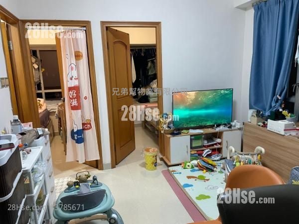 Tai Po Centre Sell 2 Bedrooms , 1 Bathroom 379 ft²