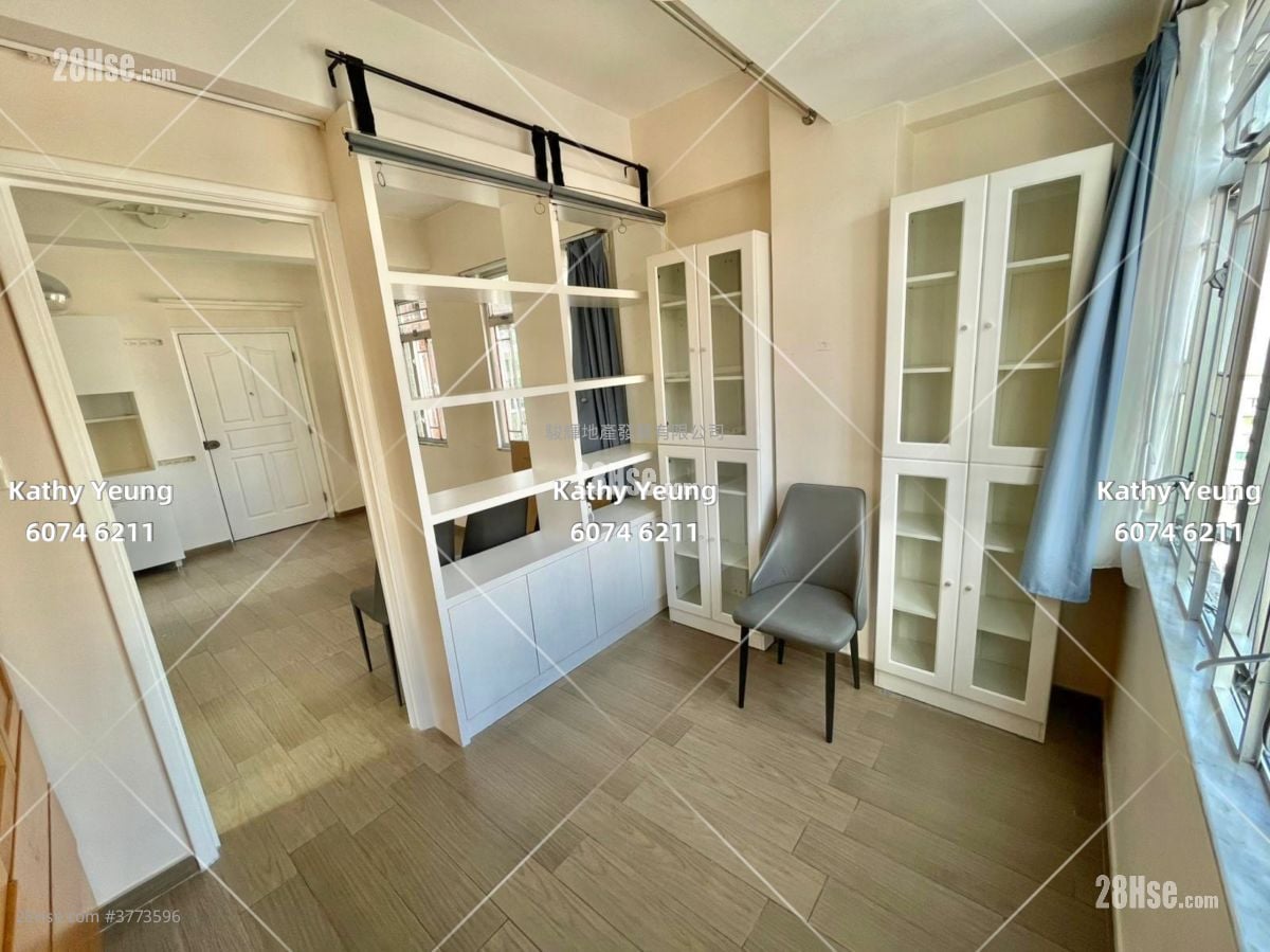 单幢楼房 售盘 2 房 , 1 浴室 424 平方尺