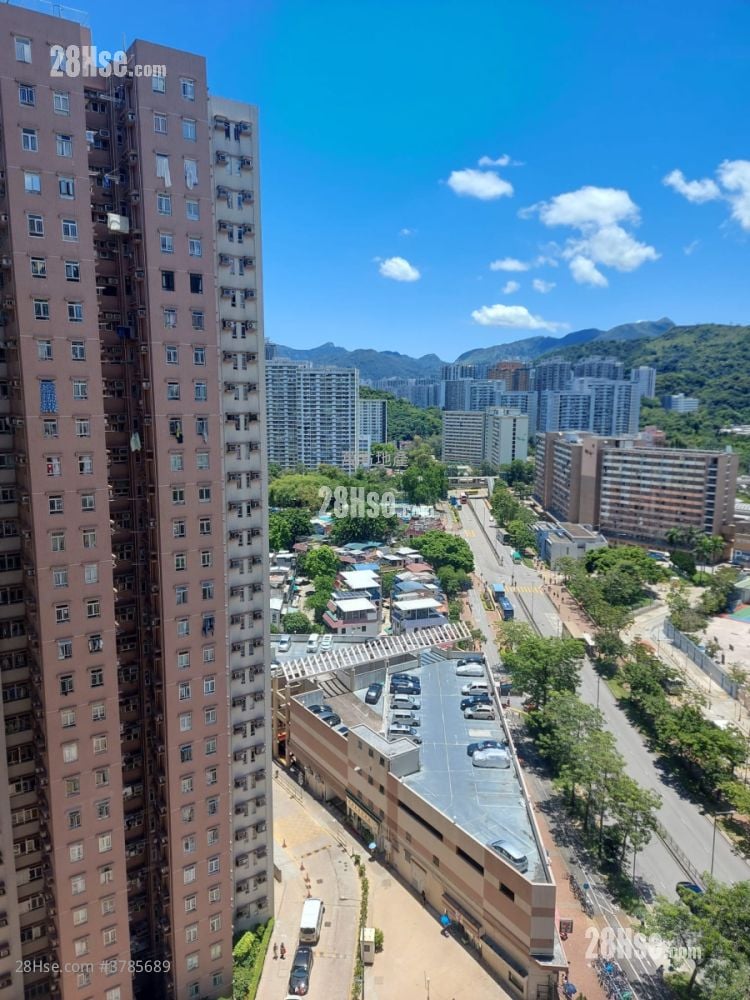 云叠花园 售盘 3 房 , 1 浴室 593 平方尺