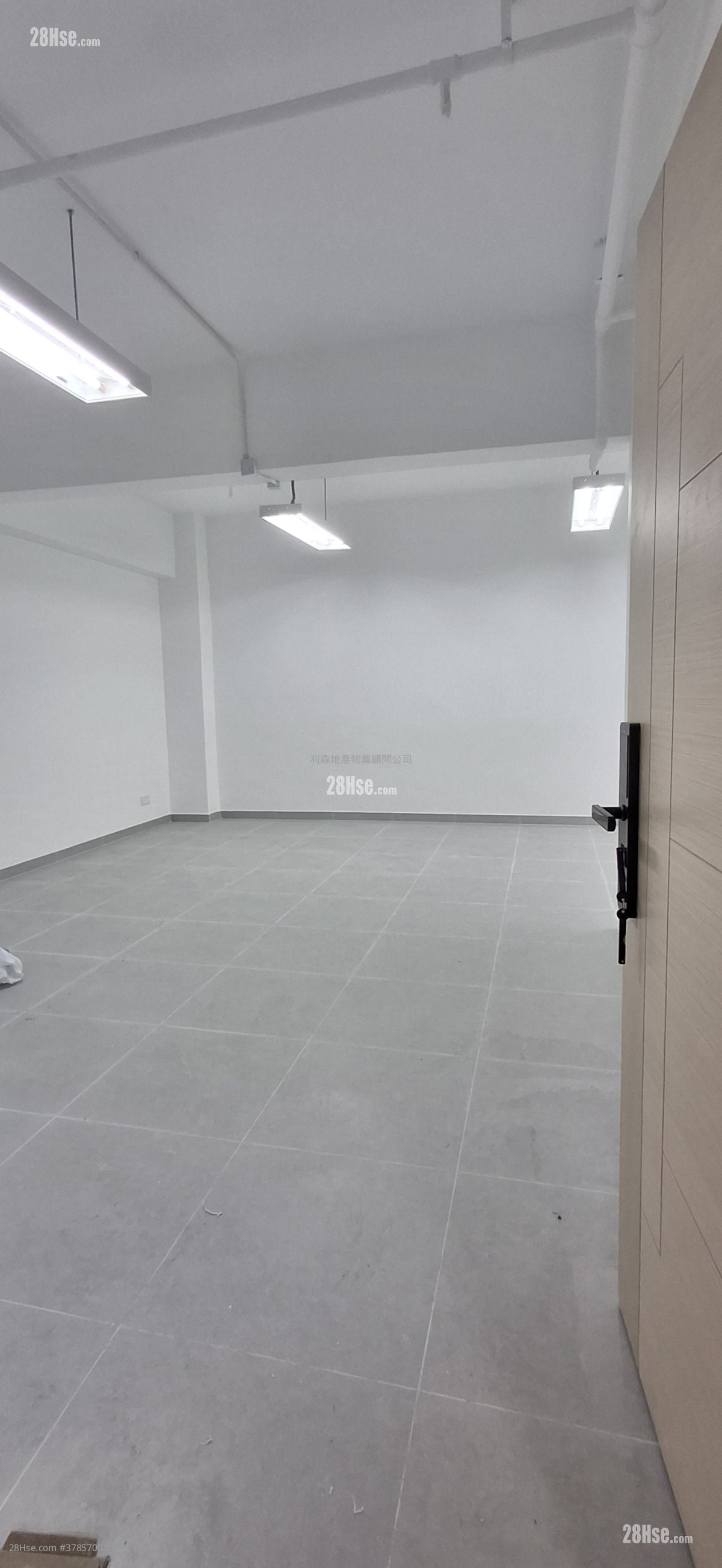 Wong King Industrial Building Rental
