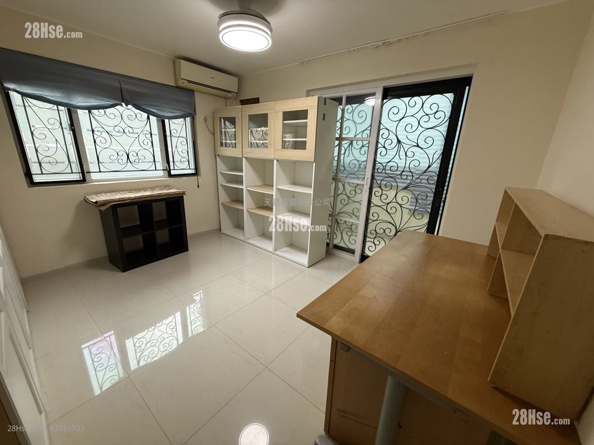 马游塘村 售盘 4 房 , 3 浴室 1,400 平方尺