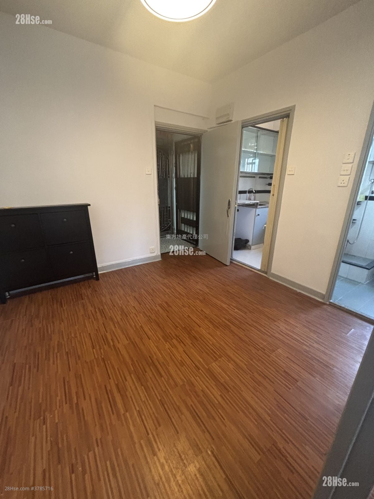 益富大厦 租盘 287 平方尺