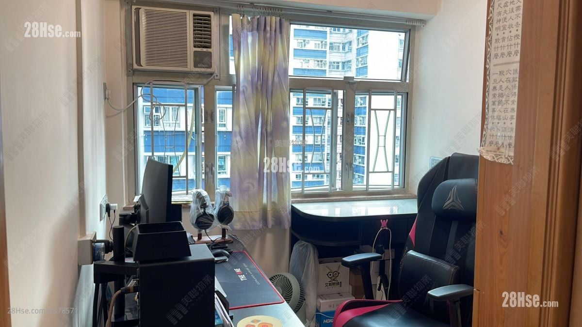 Chi Lok Fa Yuen Sell 3 Bedrooms 511 ft²