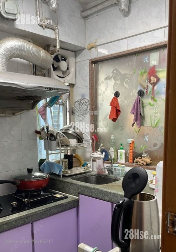 Chi Lok Fa Yuen Sell 3 Bedrooms 511 ft²