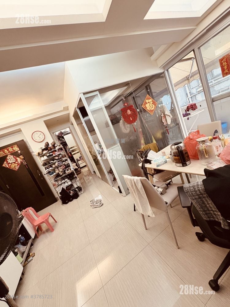 艺兴大厦 售盘 3 房 , 2 浴室 638 平方尺