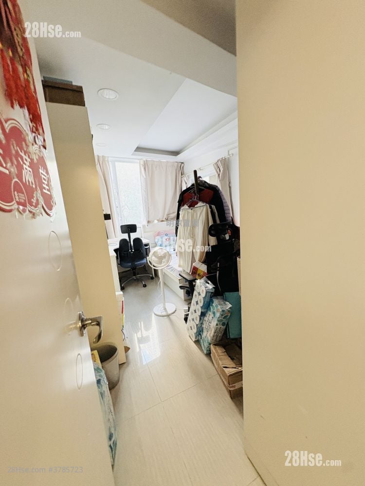 艺兴大厦 售盘 3 房 , 2 浴室 638 平方尺