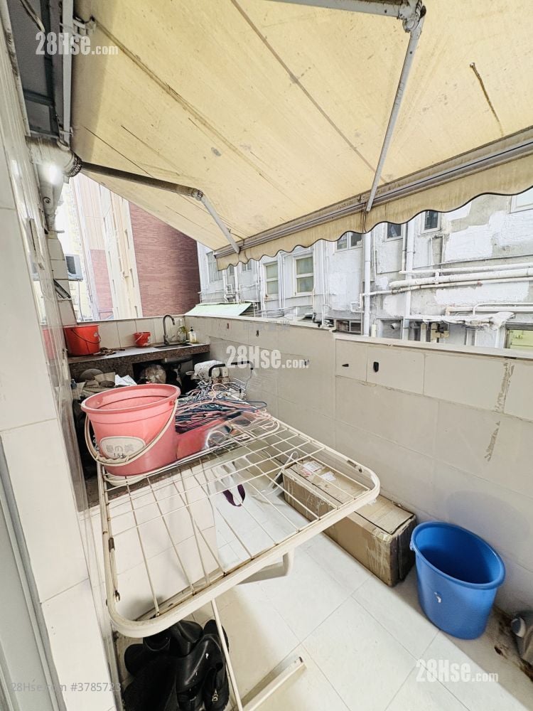 艺兴大厦 售盘 3 房 , 2 浴室 638 平方尺