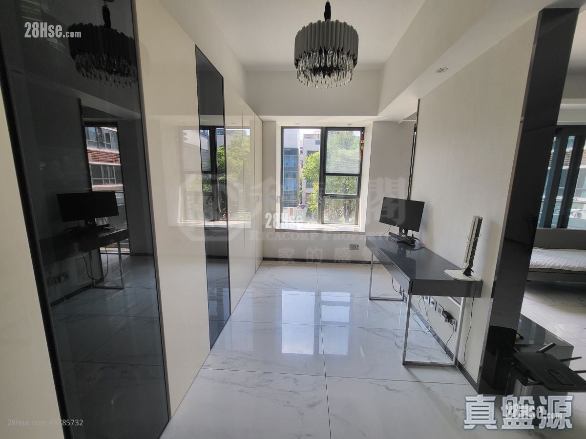 Parc Inverness Sell 3 Bedrooms 1,514 ft²