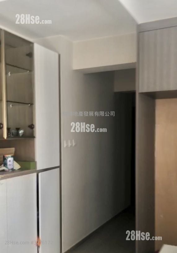 亚皆老街72,74,76及78号及洗衣街90,92号 售盘 2 房 , 1 浴室 556 平方尺