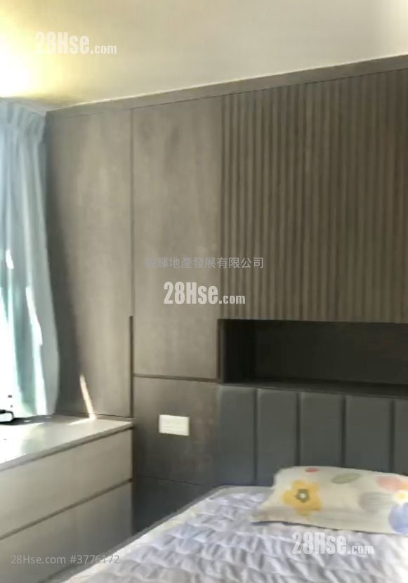 亚皆老街72,74,76及78号及洗衣街90,92号 售盘 2 房 , 1 浴室 556 平方尺