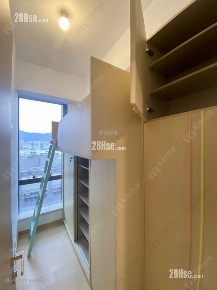 皓畋 售盘 2 房 698 平方尺