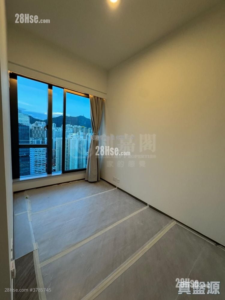 Cullinan Sky Rental 2 Bedrooms , 1 Bathroom 454 ft²