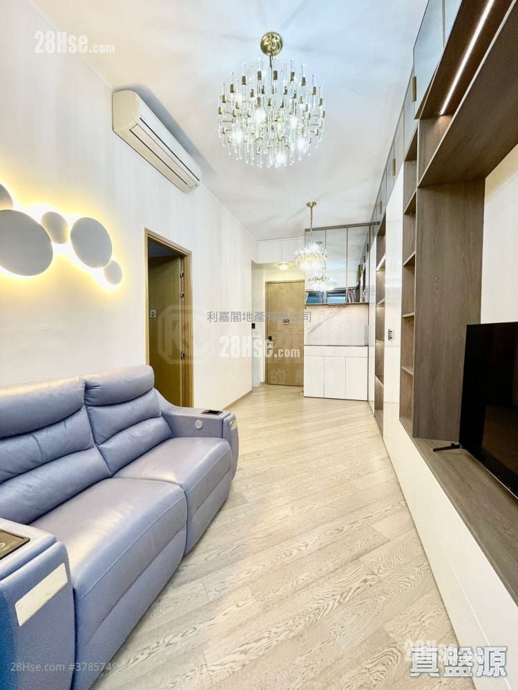 Vibe Centro Rental 2 Bedrooms , 1 Bathroom 523 ft²