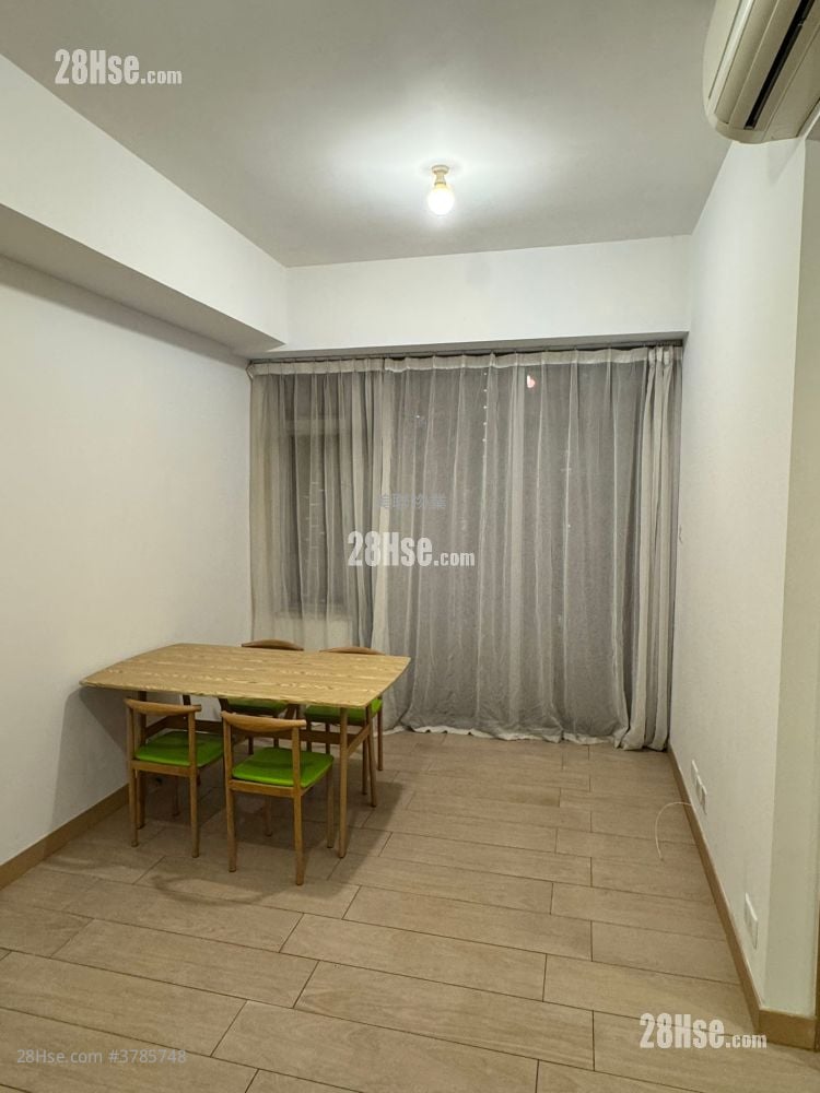 Century Link Sell 2 Bedrooms , 2 Bathrooms 484 ft²