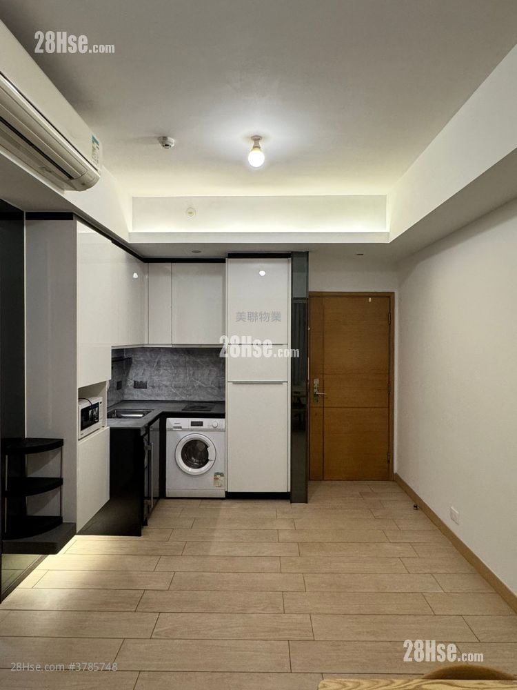 Century Link Sell 2 Bedrooms , 2 Bathrooms 484 ft²