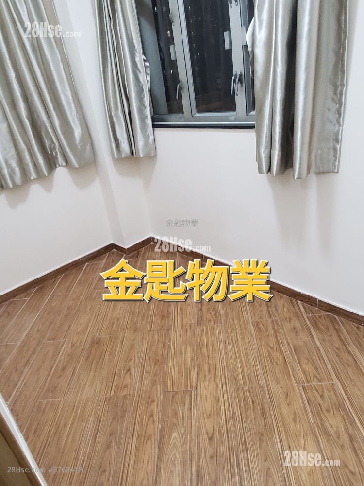 Pat Chun Mansion Sell 2 Bedrooms , 1 Bathroom 246 ft²