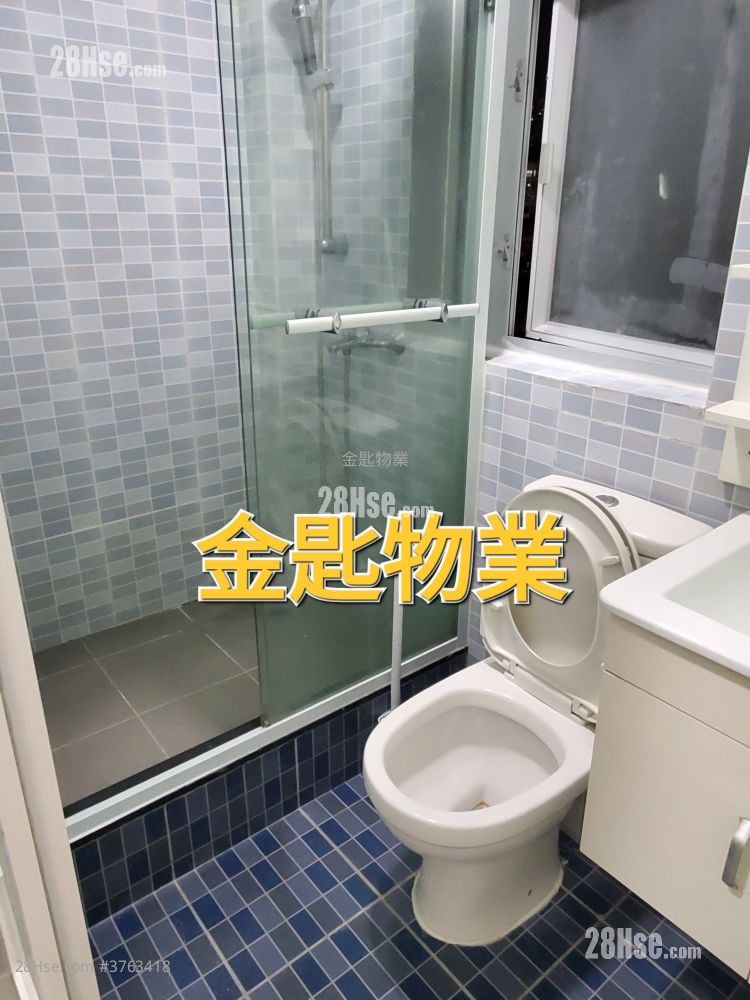 Pat Chun Mansion Sell 2 Bedrooms , 1 Bathroom 246 ft²