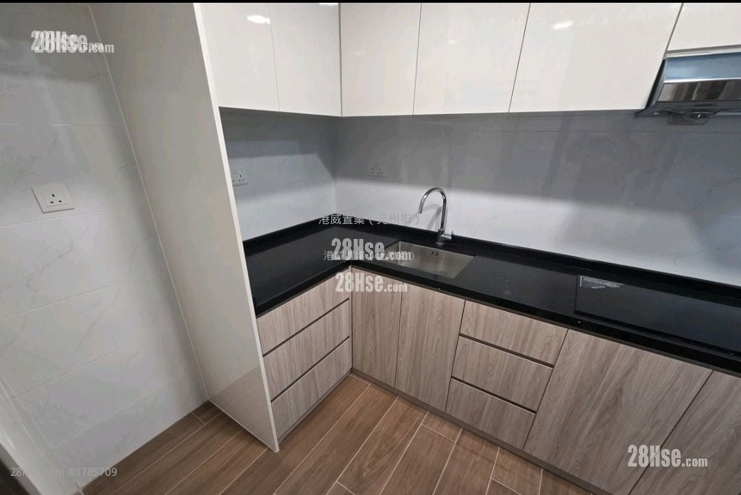 李郑屋邨 售盘 2 房 , 1 浴室 428 平方尺