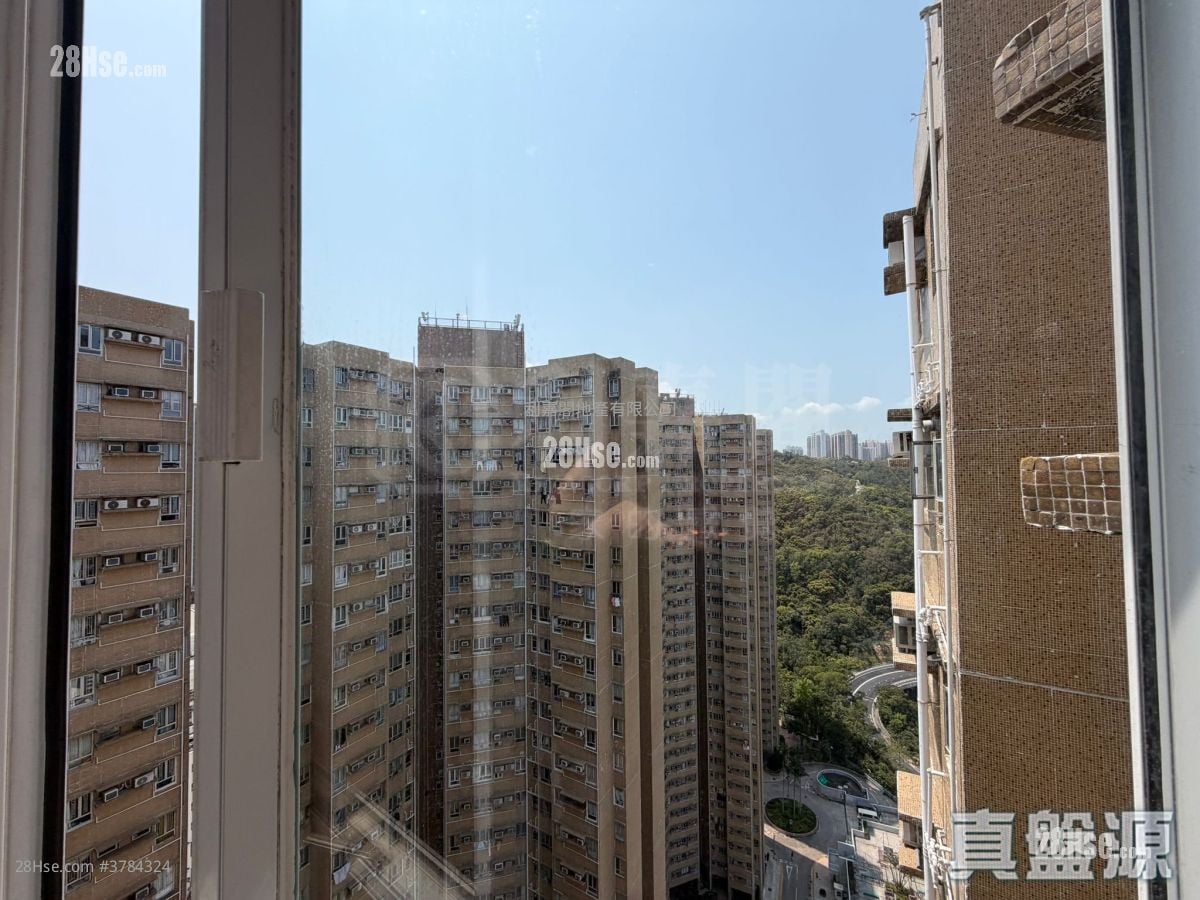 Hong Sing Garden Sell 2 Bedrooms , 1 Bathroom 494 ft²