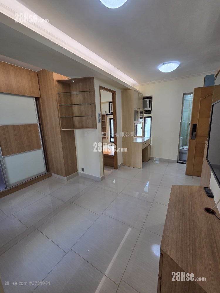Strong Good Building Rental 1 Bedroom , 1 Bathroom 268 ft²