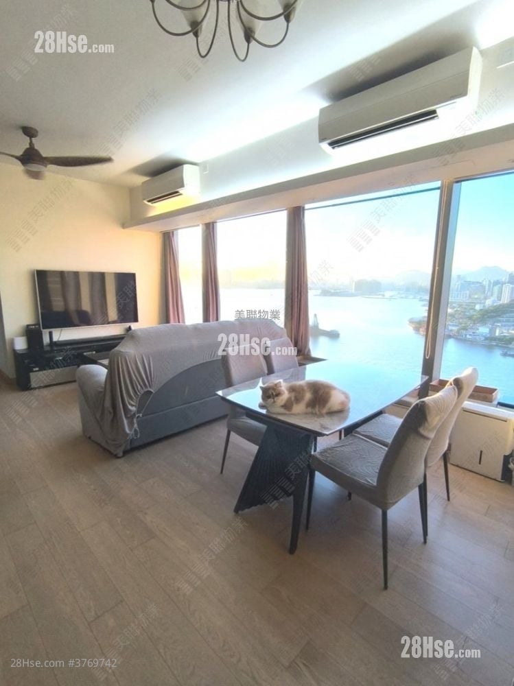 Peninsula East 售盘 4 房 , 3 浴室 999 平方尺