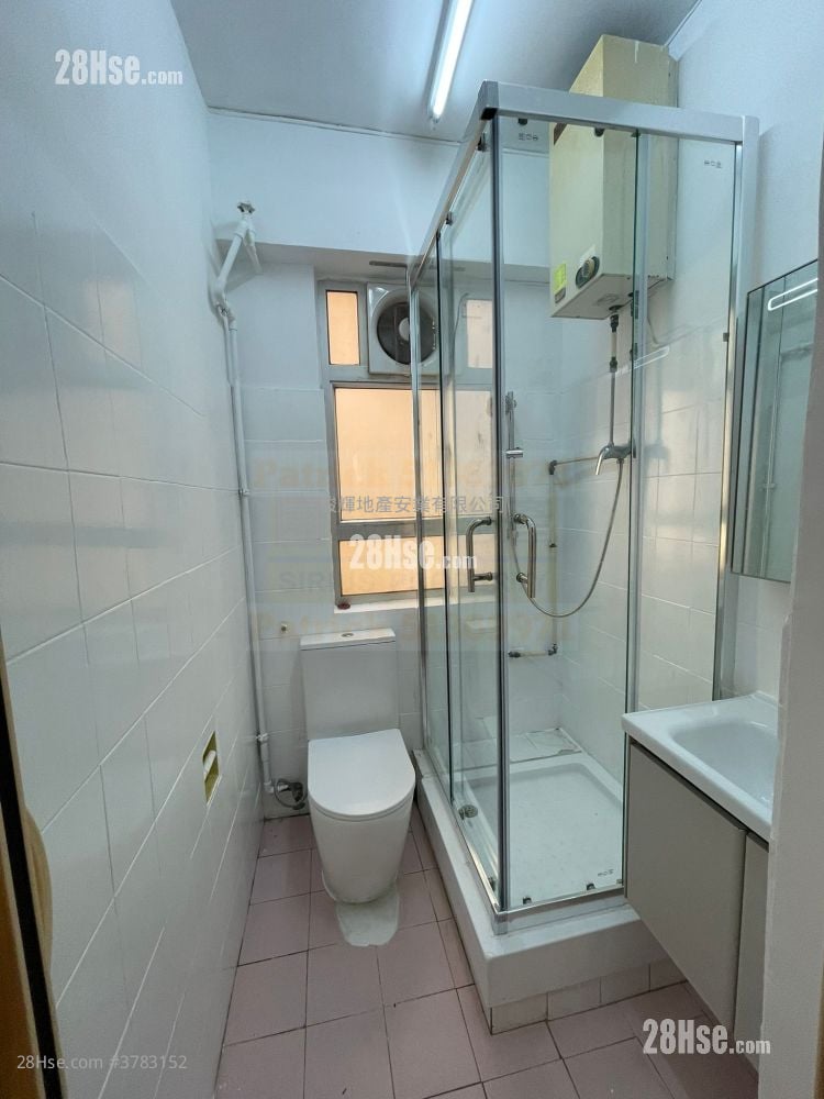 欢乐楼 租盘 3 房 , 1 浴室 350 平方尺