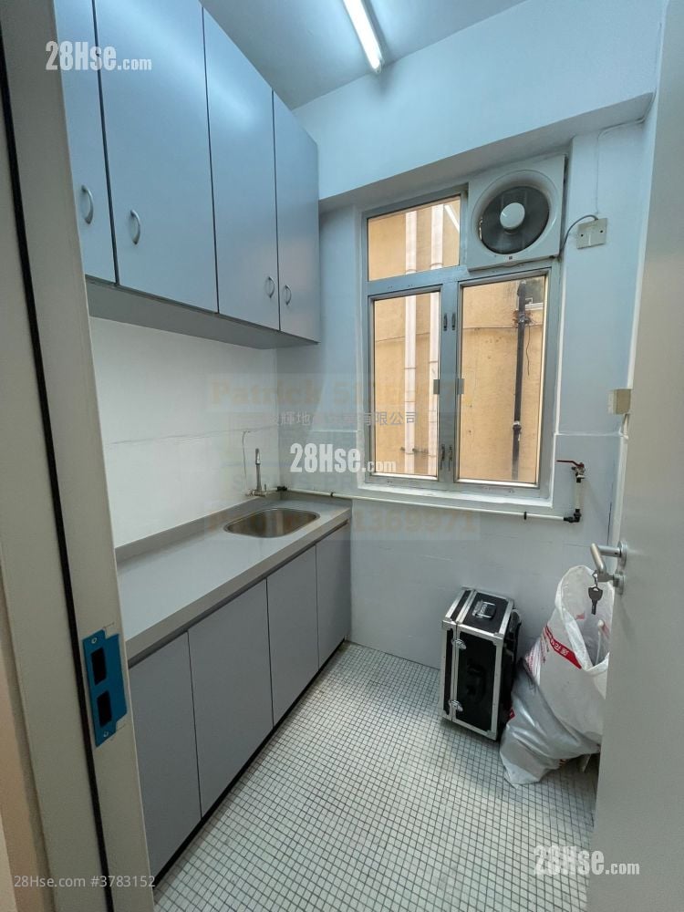 欢乐楼 租盘 3 房 , 1 浴室 350 平方尺