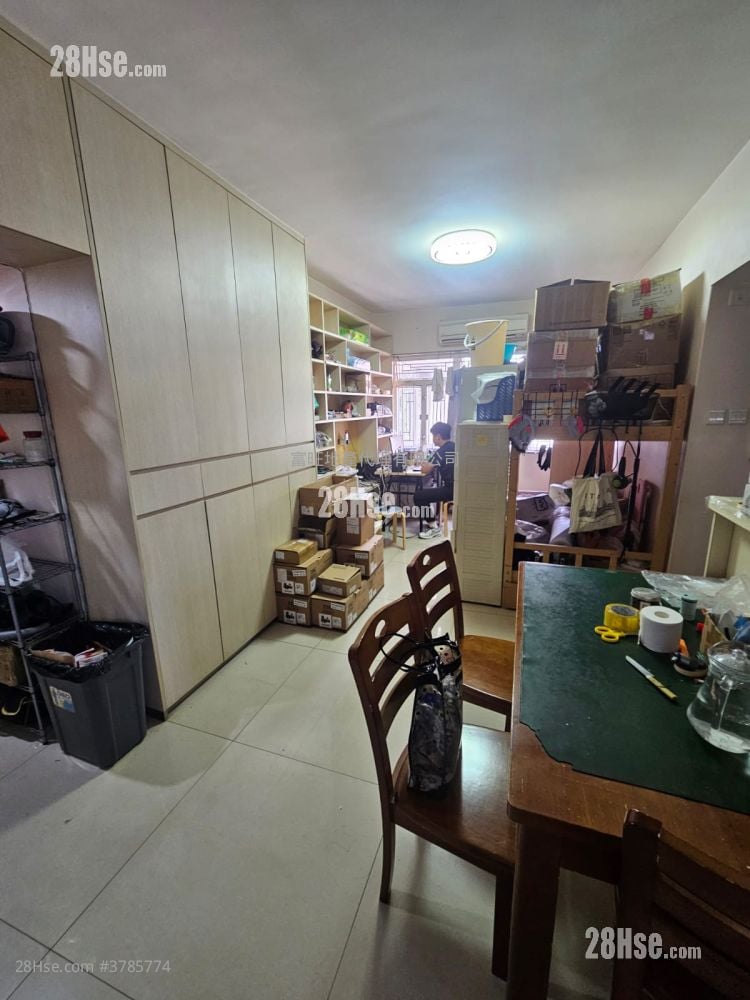 仁安大厦 售盘 3 房 , 1 浴室 774 平方尺