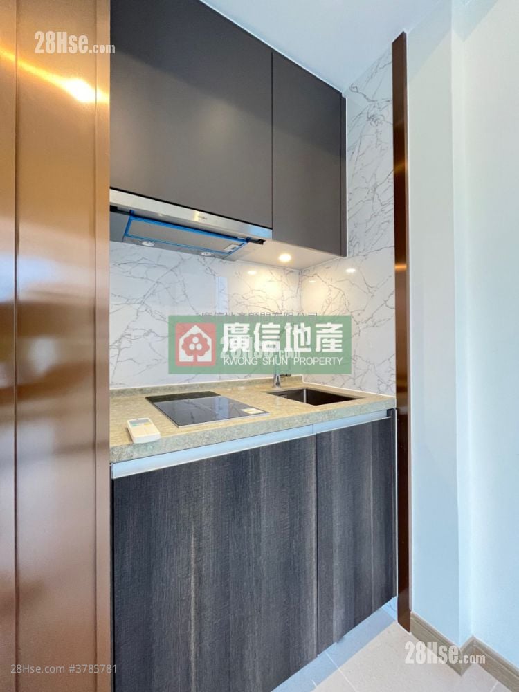 AVA228 租盘 1 房 , 1 浴室 248 平方尺