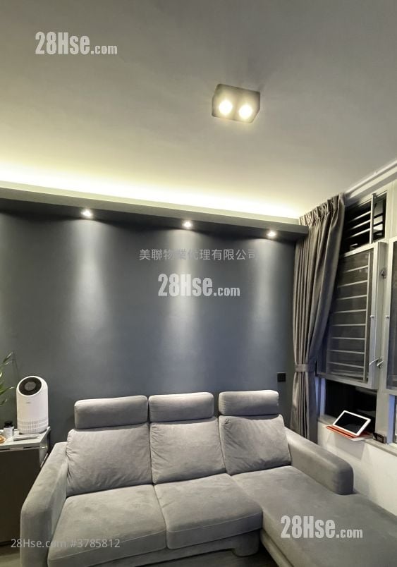 Shan Lai Court Sell 380 ft²