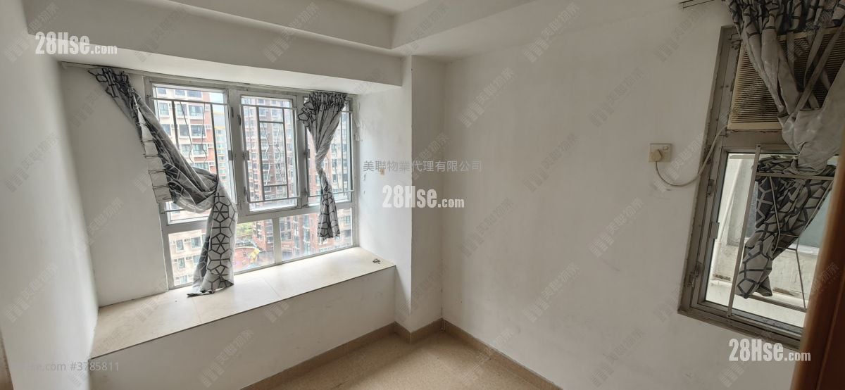 Hilton Plaza Sell 2 Bedrooms 427 ft²