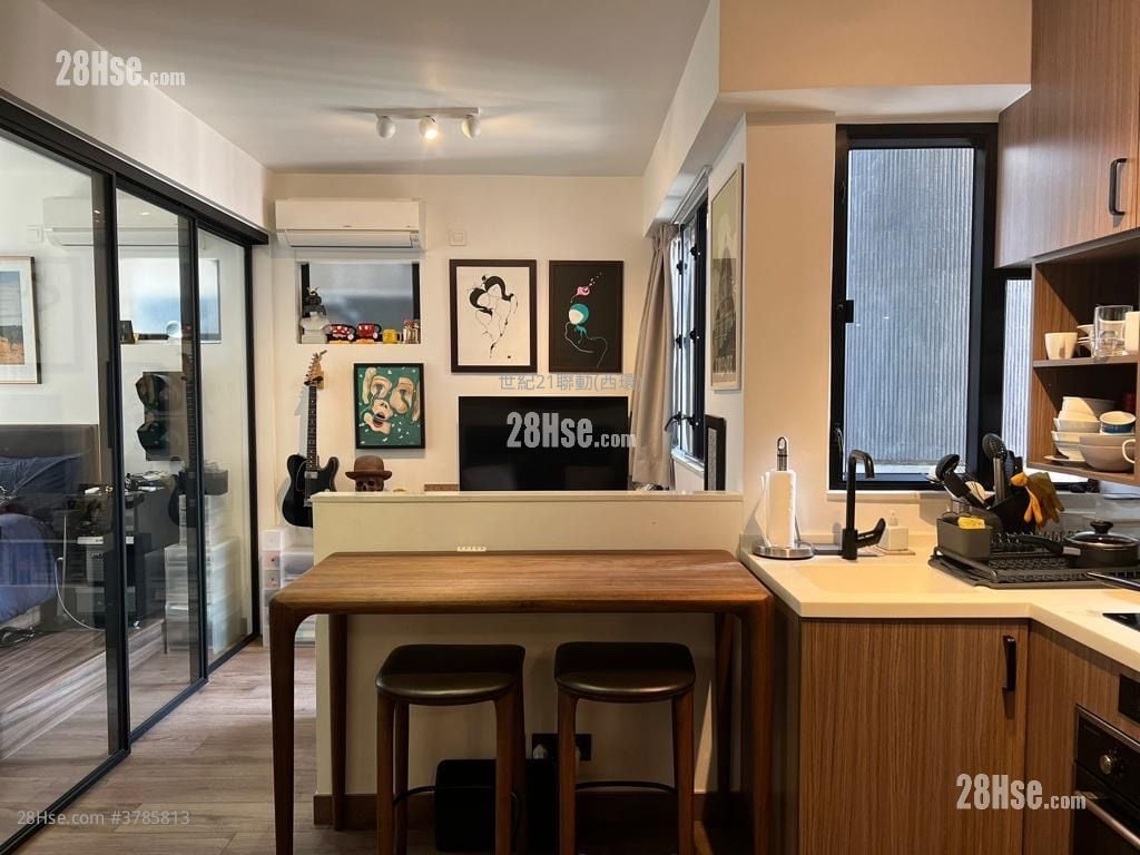 Jadestone Court Sell 1 Bedroom , 1 Bathroom 332 ft²