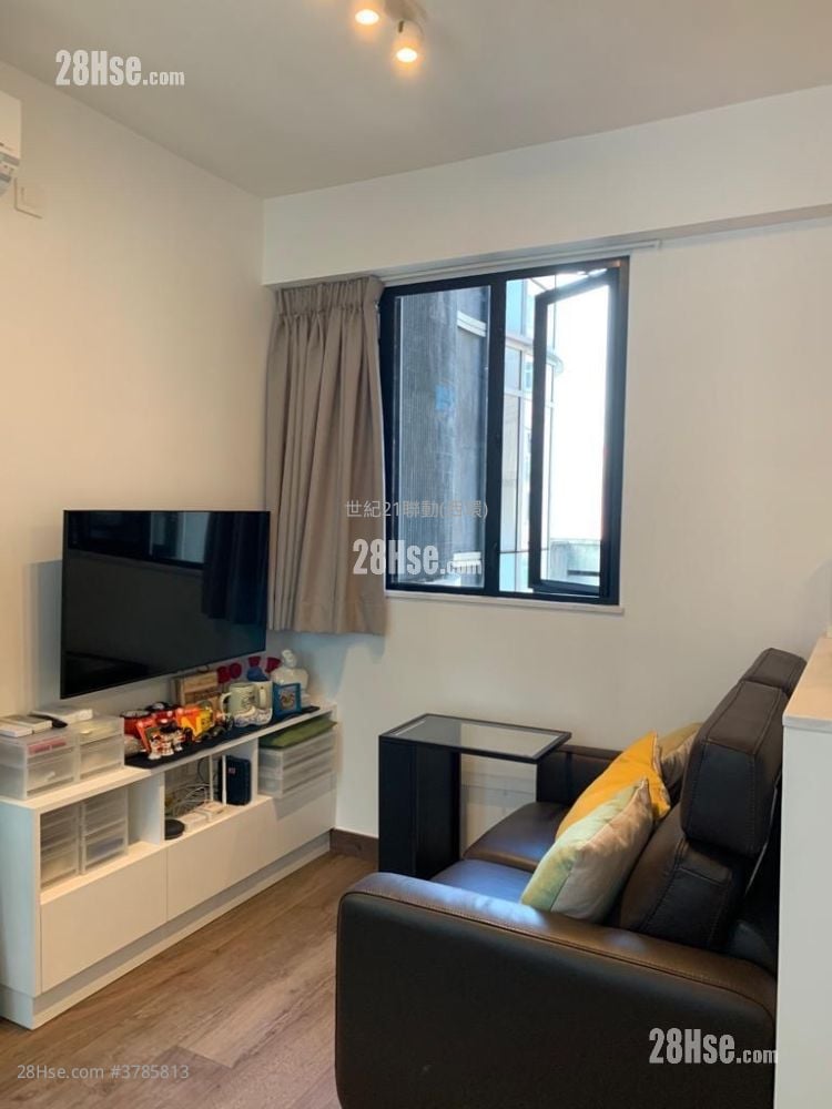 Jadestone Court Sell 1 Bedroom , 1 Bathroom 332 ft²