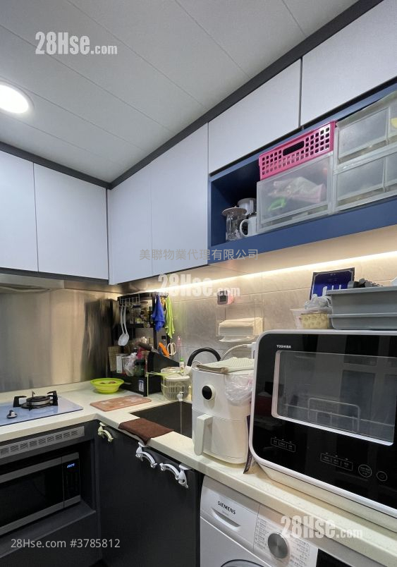 Shan Lai Court Sell 380 ft²