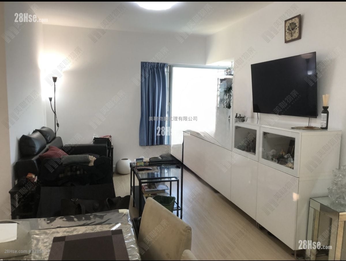 Seaview Crescent Sell 1 Bedroom 516 ft²