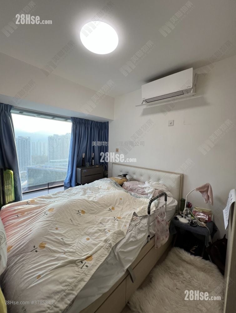 Seaview Crescent Sell 1 Bedroom 516 ft²