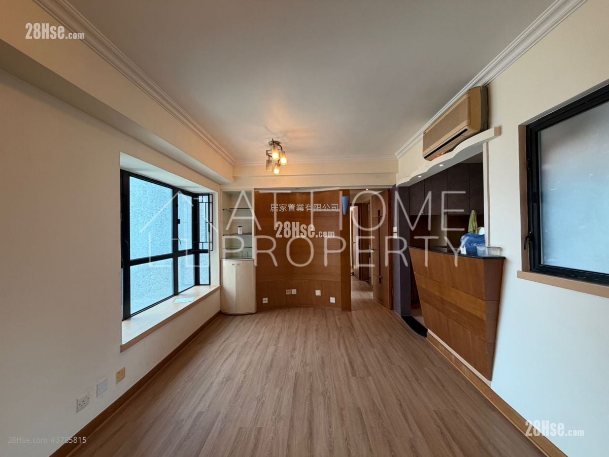 Wilton Place Sell 3 Bedrooms , 2 Bathrooms 573 ft²