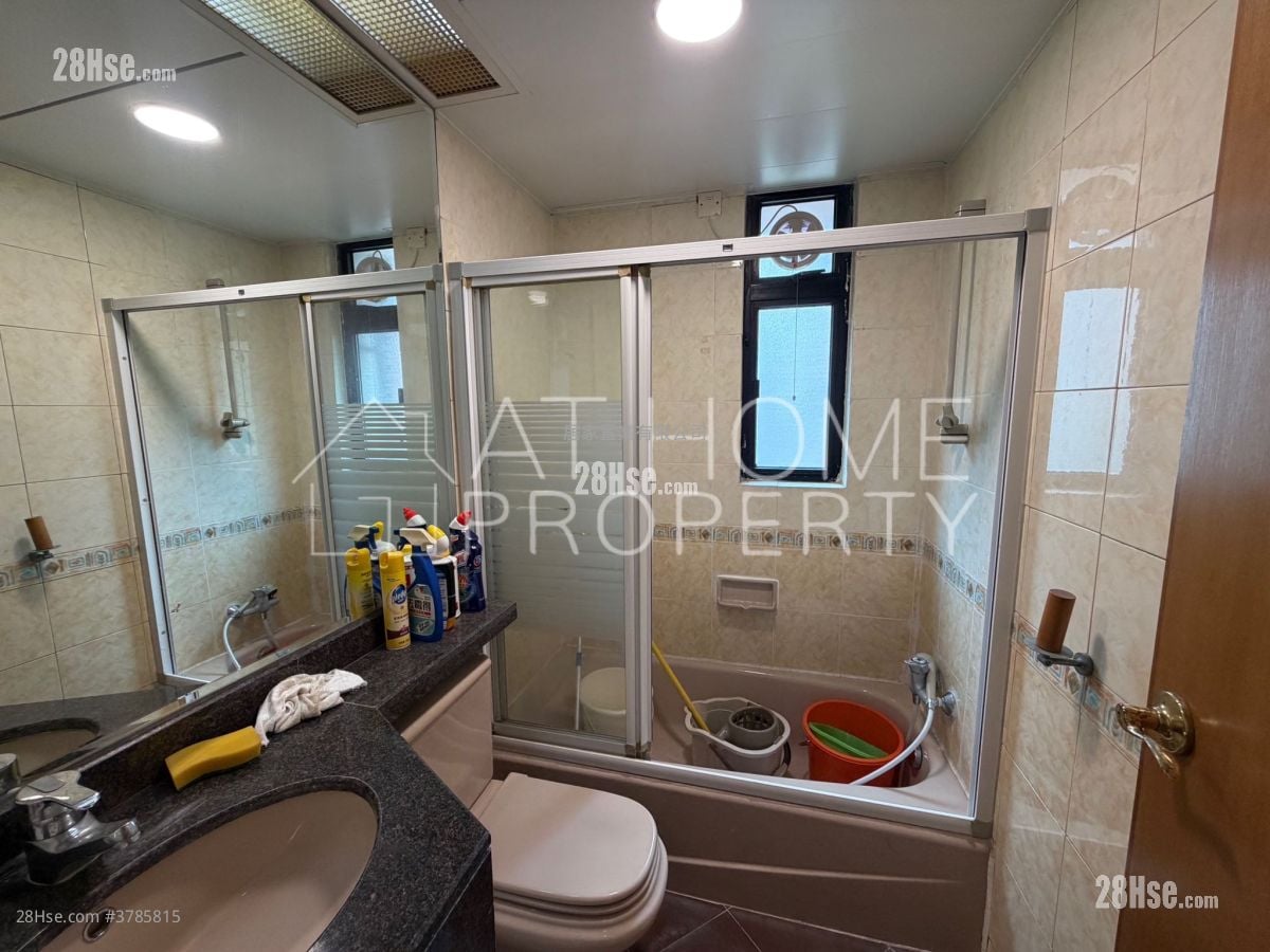 Wilton Place Sell 3 Bedrooms , 2 Bathrooms 573 ft²