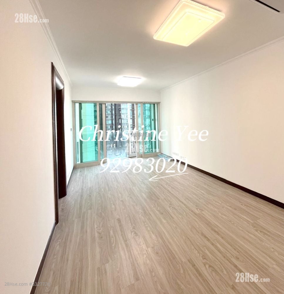 The Legend Rental 3 Bedrooms , 2 Bathrooms 867 ft²