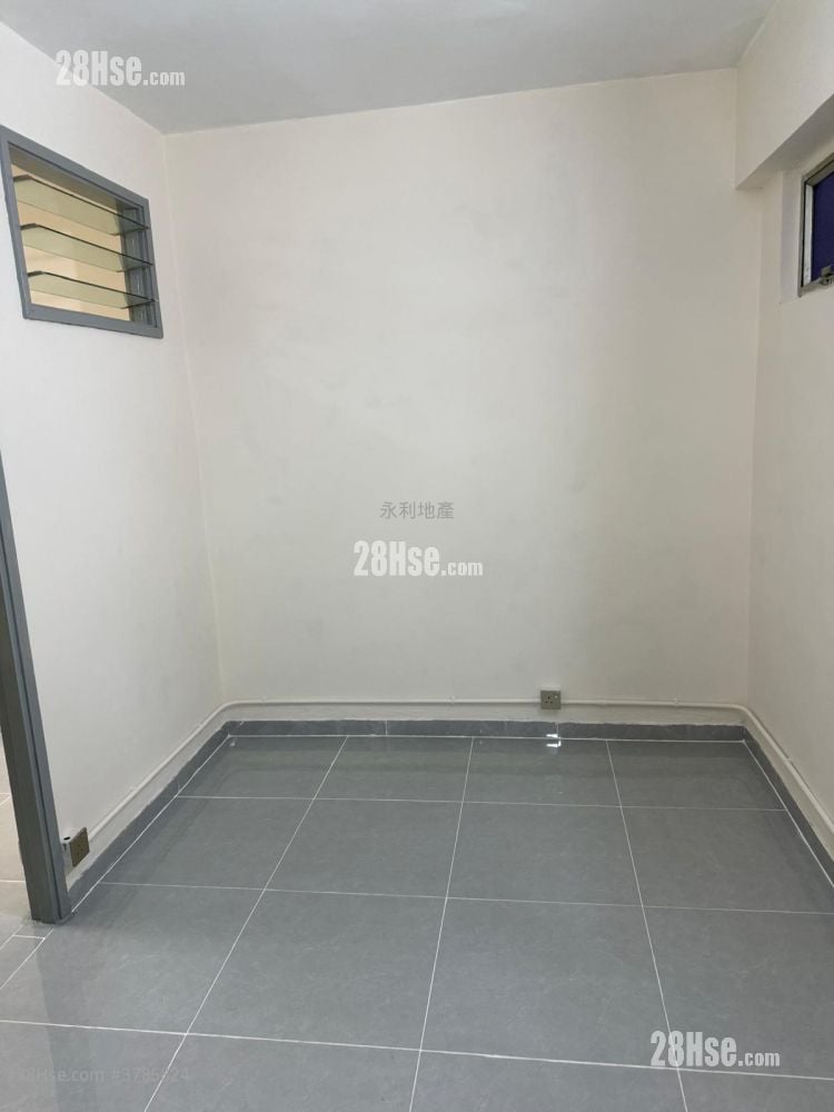 合和大厦 租盘 2 房 , 1 浴室 290 平方尺