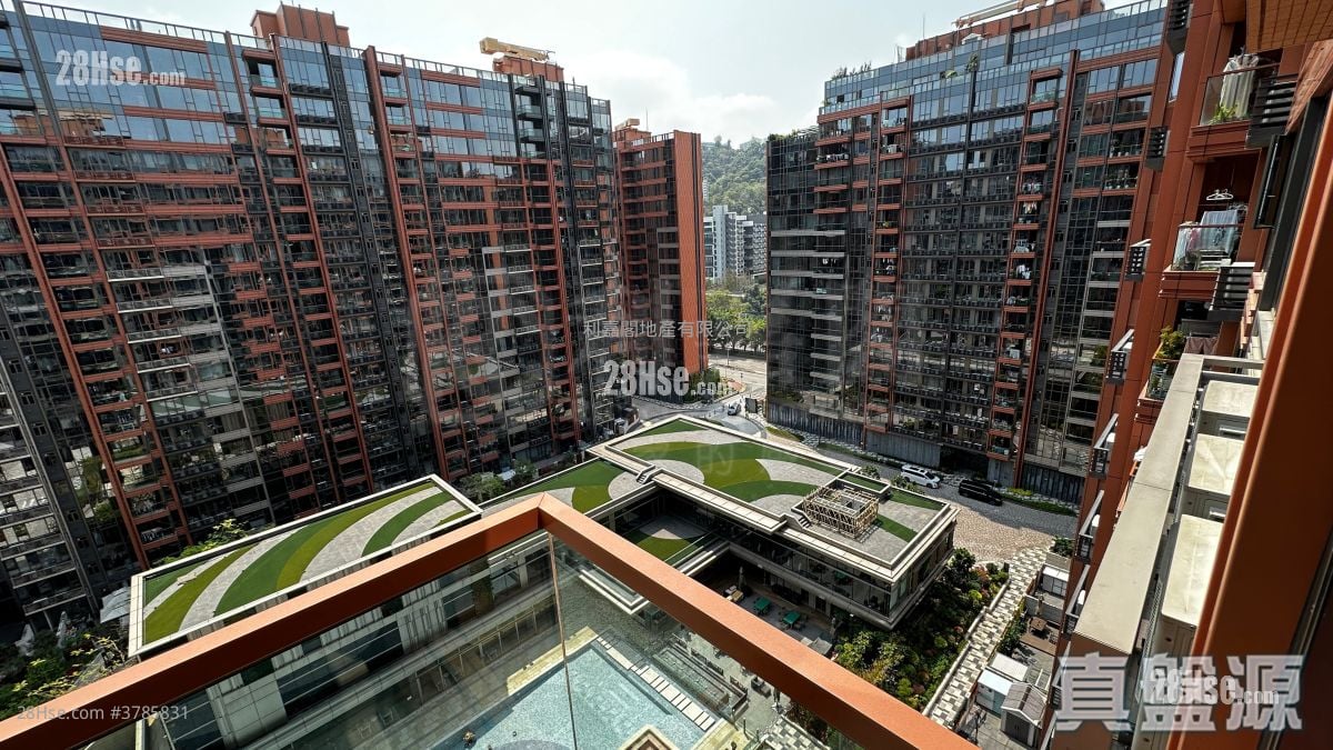 Centra Horizon Rental 3 Bedrooms , 2 Bathrooms 1,033 ft²