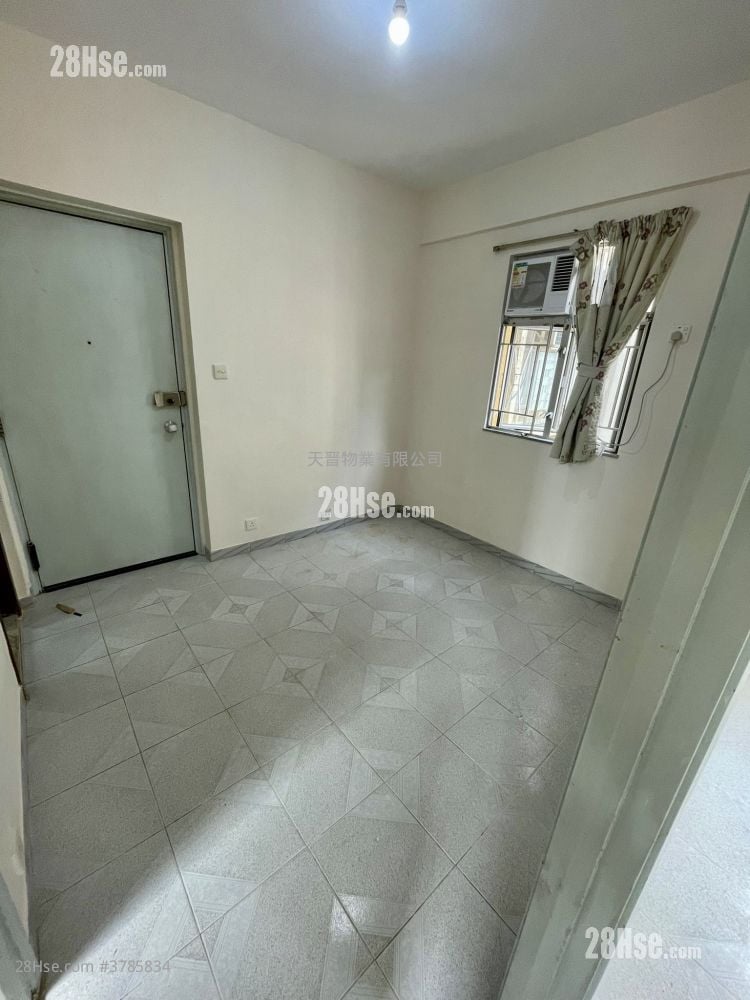 Fortuna Building Sell 2 Bedrooms , 1 Bathroom 258 ft²