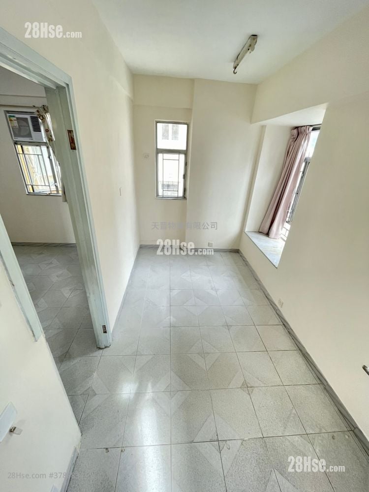 Fortuna Building Sell 2 Bedrooms , 1 Bathroom 258 ft²