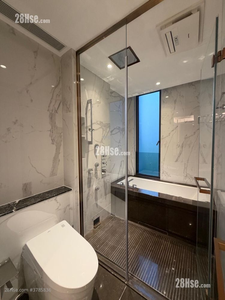 Ocean Camino Sell 2,260 ft²