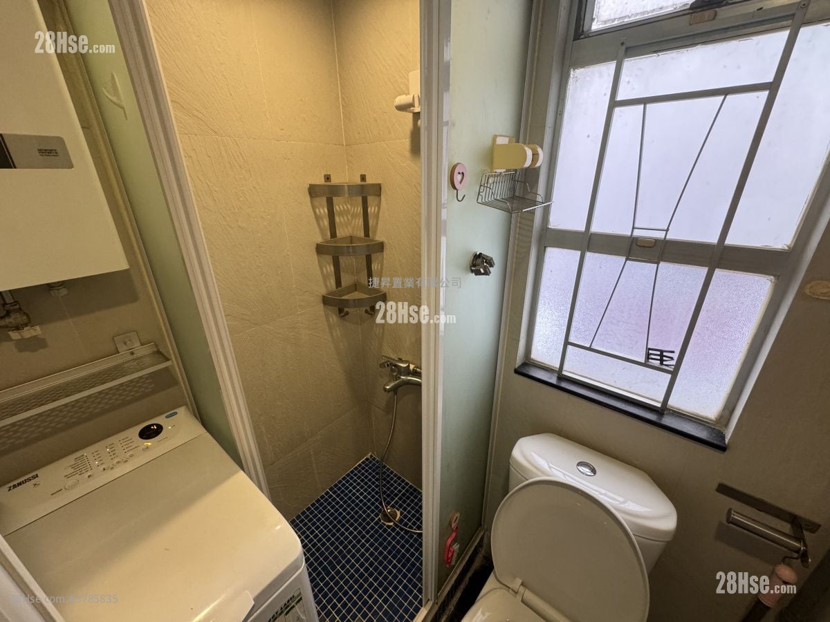 德宝大厦 售盘 1 房 , 1 浴室 291 平方尺