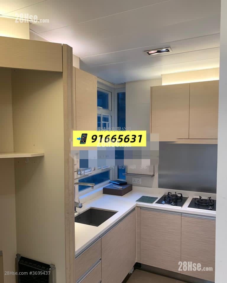 Lions Rise Sell 3 Bedrooms , 2 Bathrooms 715 ft²